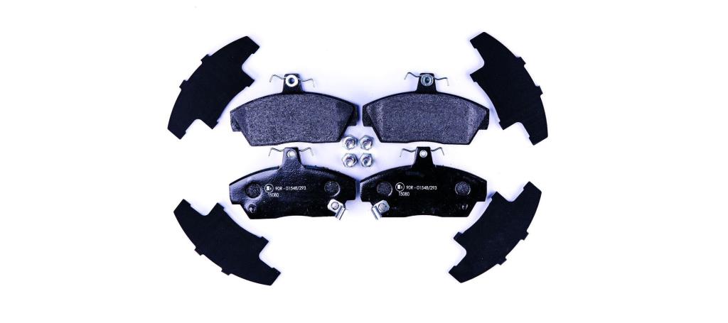 Jeu de 4 plaquettes de frein HELLA ref. 8DB 355 018-161