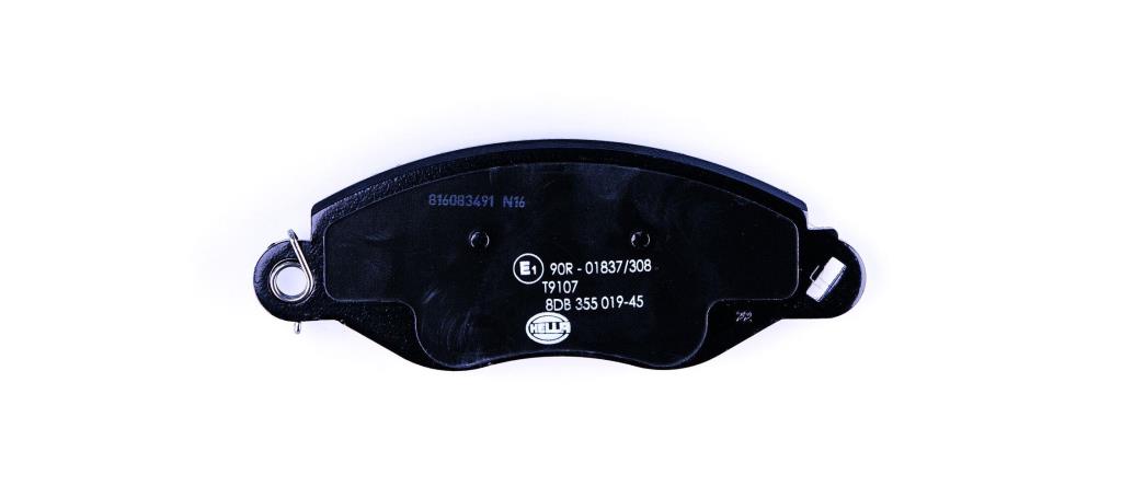 Jeu de 4 plaquettes de frein HELLA ref. 8DB 355 019-451