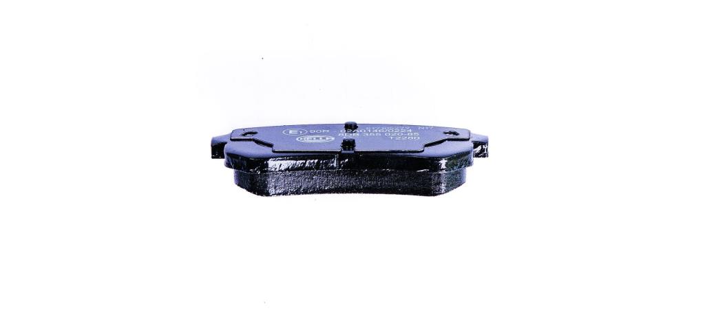 Jeu de 4 plaquettes de frein HELLA ref. 8DB 355 020-851