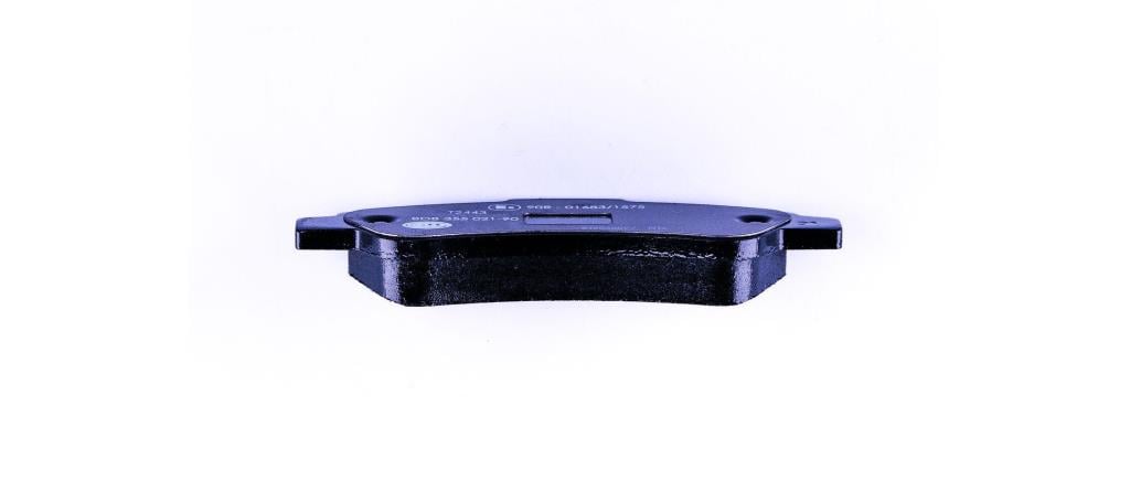 Jeu de 4 plaquettes de frein HELLA ref. 8DB 355 021-901