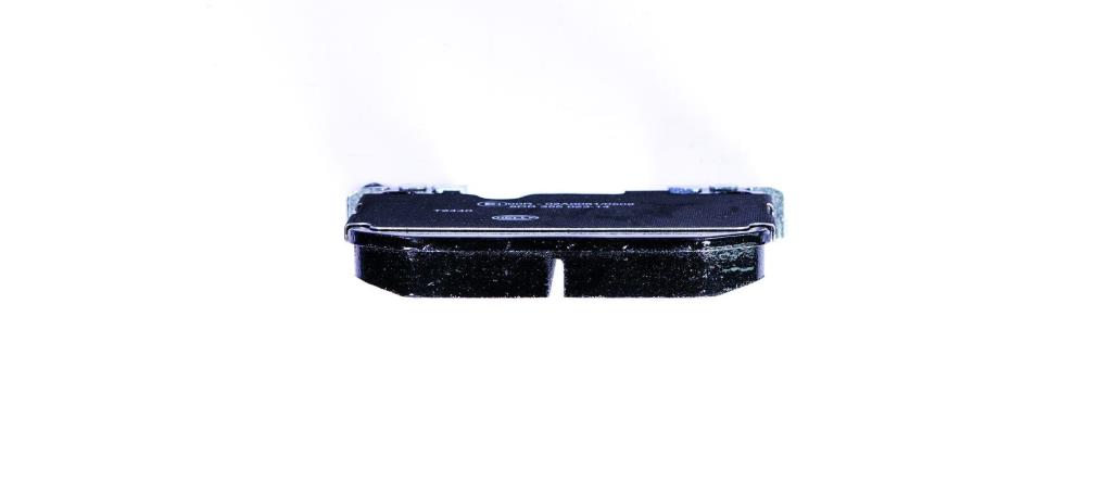 Jeu de 4 plaquettes de frein HELLA ref. 8DB 355 023-141