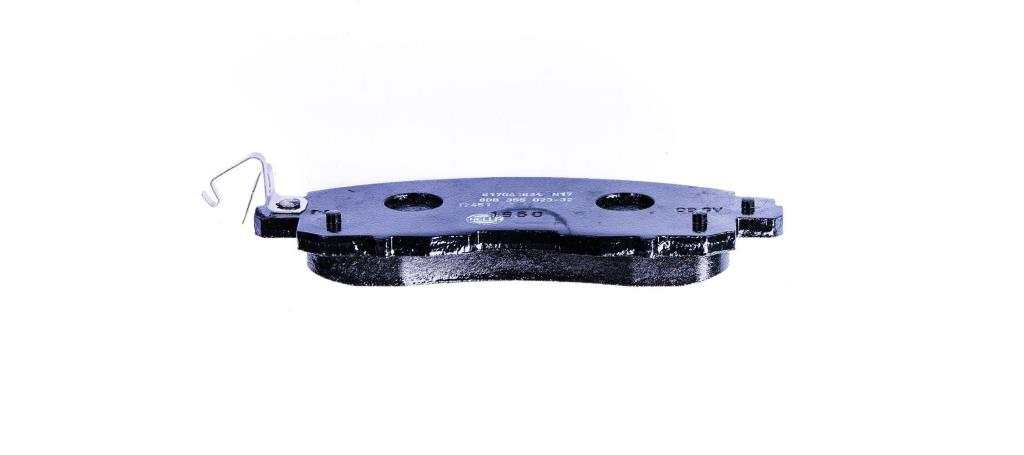 Jeu de 4 plaquettes de frein HELLA ref. 8DB 355 023-321
