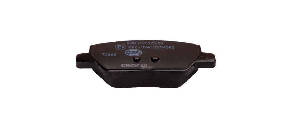 Jeu de 4 plaquettes de frein HELLA ref. 8DB 355 025-861