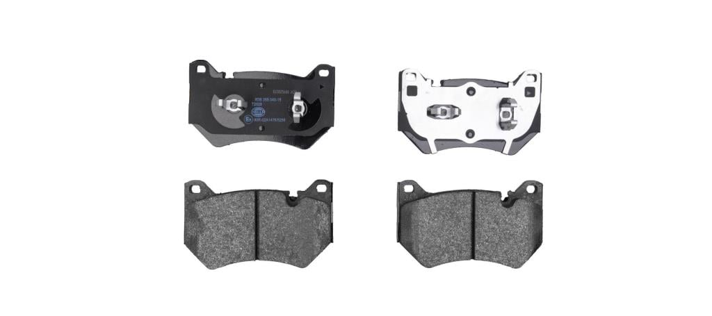 Jeu de 4 plaquettes de frein HELLA ref. 8DB 355 040-151