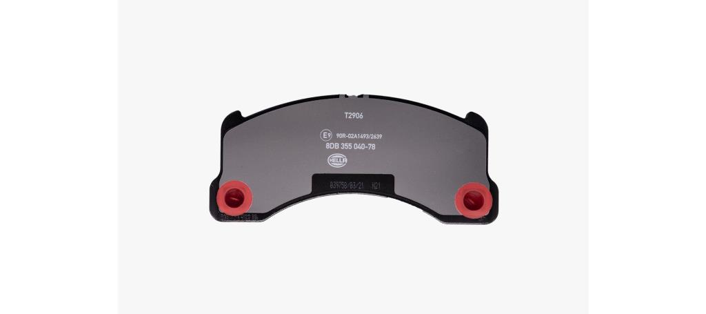 Jeu de 4 plaquettes de frein HELLA ref. 8DB 355 040-781
