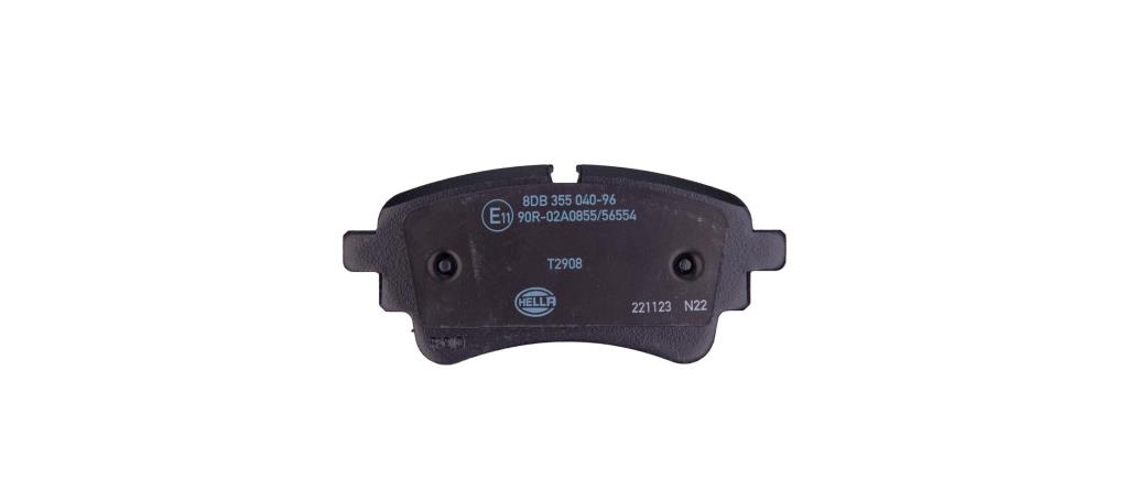 Jeu de 4 plaquettes de frein HELLA ref. 8DB 355 040-961