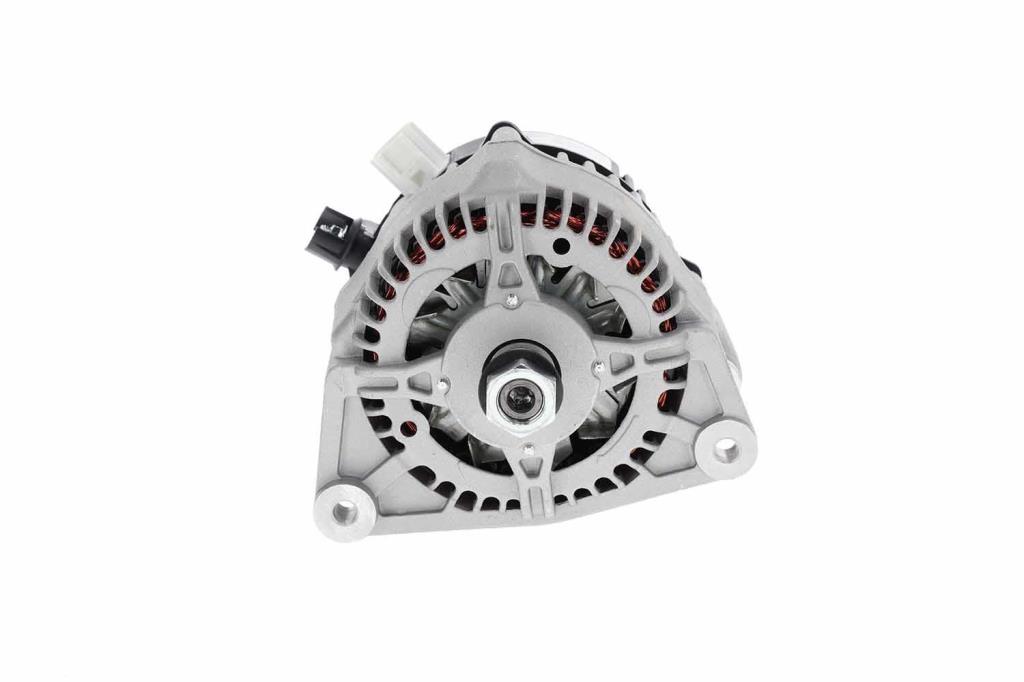 Alternateur HELLA 8EL 011 710-411