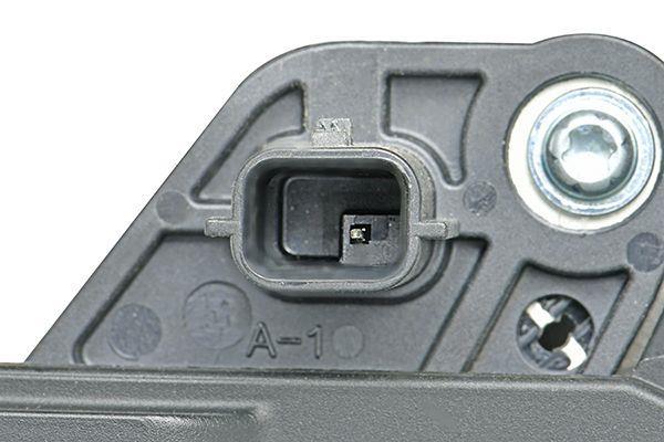 Alternador HELLA ref. 8EL 015 637-461