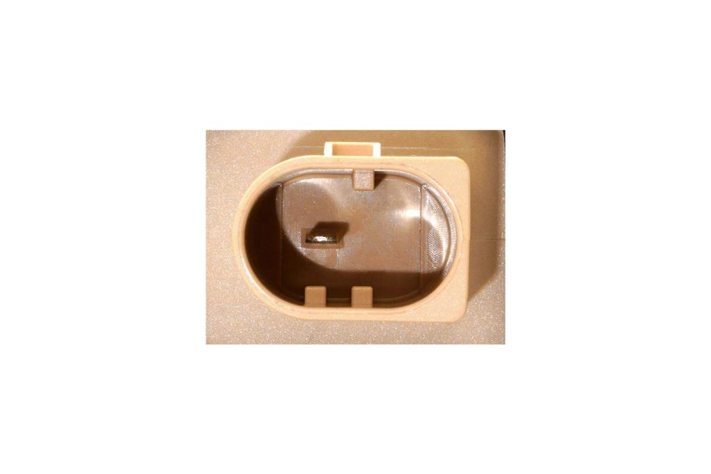 Alternador HELLA 8EL 015 637-691