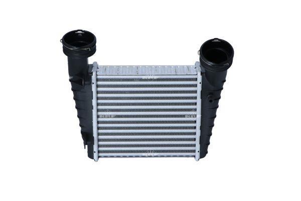 Intercooler, échangeur (Refroidisseur d'air) NRF B.V. ref. 30138