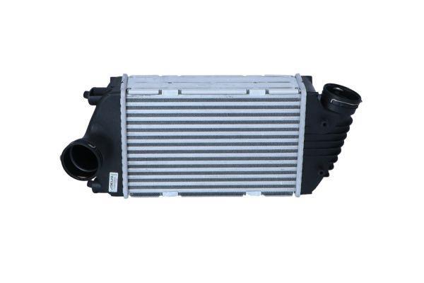 Intercooler, échangeur (Refroidisseur d'air) NRF B.V. ref. 30187