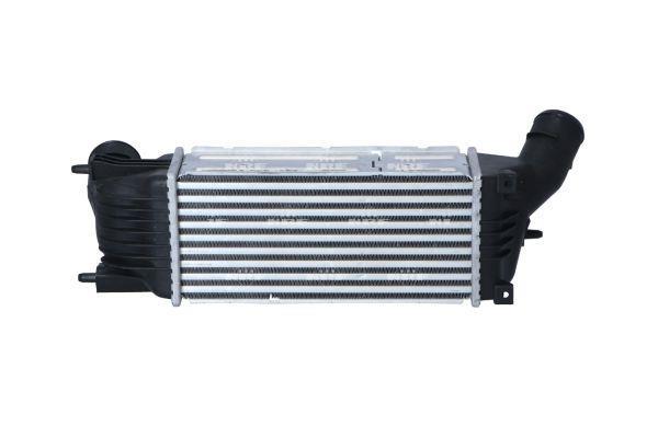 Intercooler, échangeur (Refroidisseur d'air) NRF B.V. ref. 30277