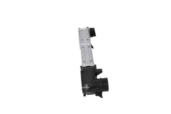 Intercooler, échangeur (Refroidisseur d'air) NRF B.V. ref. 30304