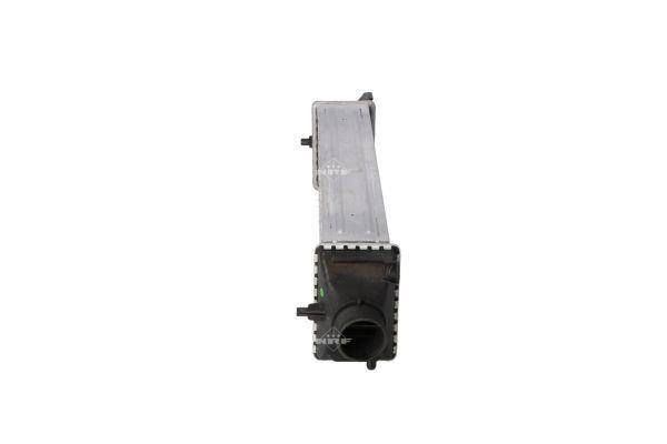 Radiador de admisión, intercooler NRF B.V. ref. 30788