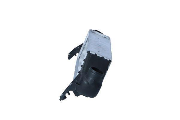 Radiador de admisión, intercooler NRF B.V. ref. 30992