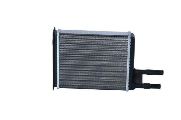 Radiador de calefacción NRF B.V. ref. 52066