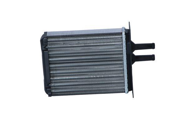Radiador de calefacción NRF B.V. ref. 53205