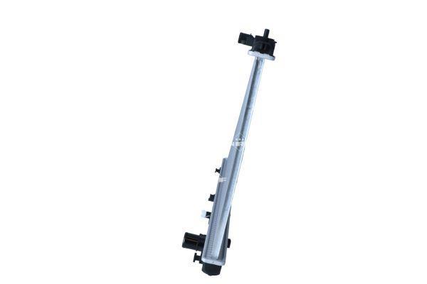 Radiador, refrigeración del motor NRF B.V. ref. 550136