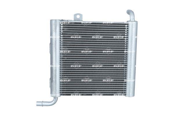 Radiador, refrigeración del motor NRF B.V. ref. 550176