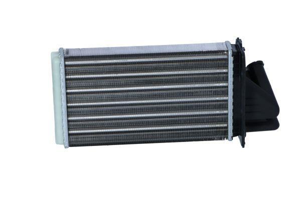 Radiador de calefacción NRF B.V. ref. 58081