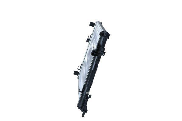 Radiador, refrigeración del motor NRF B.V. ref. 58333