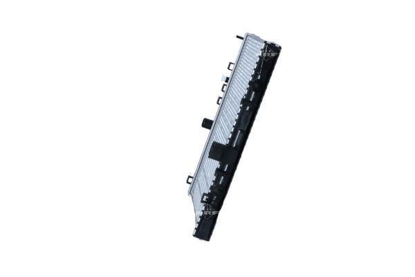 Radiador, refrigeración del motor NRF B.V. ref. 58352