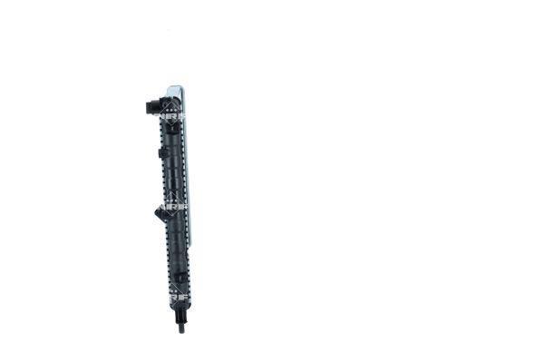 Radiador, refrigeración del motor NRF B.V. ref. 58785