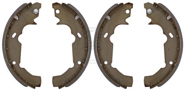 Jeu de 4 mâchoires de frein (Garniture de frein à tambour) A.B.S. ALL BRAKE SYSTEMS BV. ref. 40665