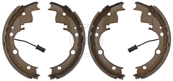 Jeu de 4 mâchoires de frein (Garniture de frein à tambour) A.B.S. ALL BRAKE SYSTEMS BV. ref. 8931