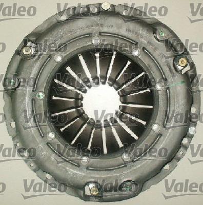 Kit d'embrayage VALEO 834054
