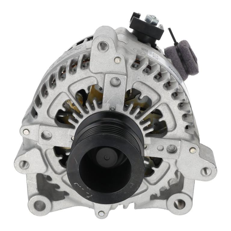 Alternador VALEO 440972