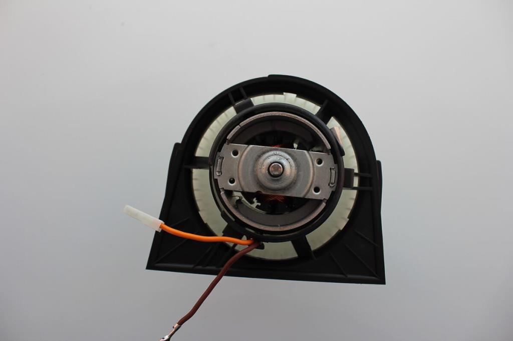 Pulseur d'air habitacle (Ventilateur habitacle) VALEO ref. 884657