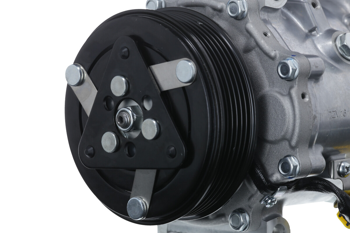 Compresseur, climatisation VALEO 811240