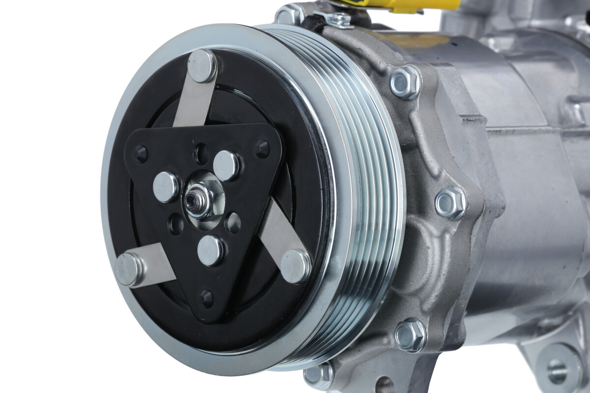 Compresseur, climatisation VALEO 811242