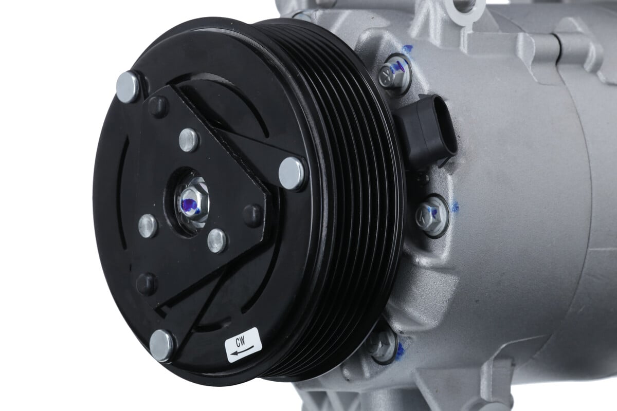 Compresseur, climatisation VALEO 811246