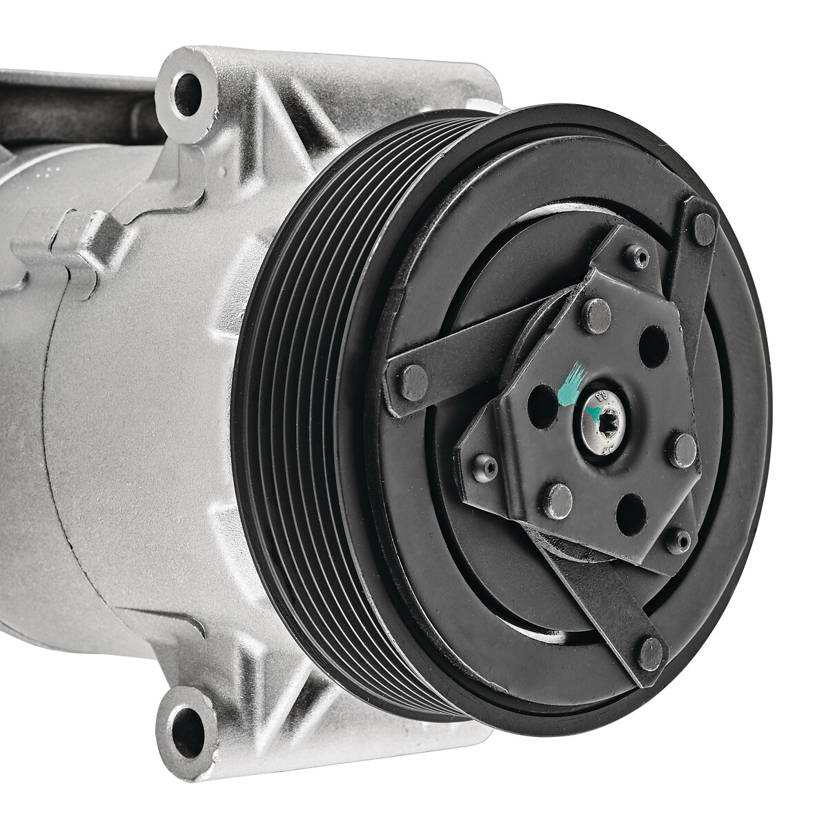 Compresseur, climatisation VALEO ref. 813825