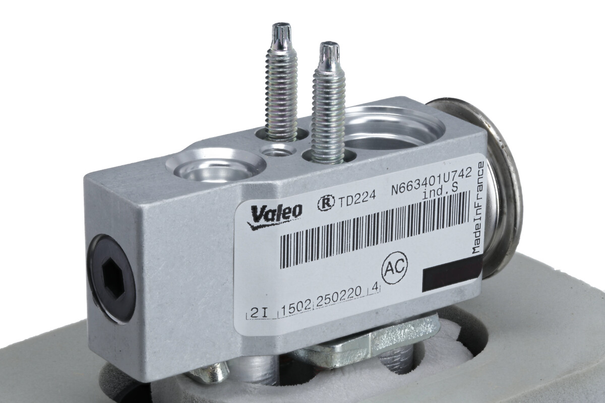 Evaporador de ar condicionado VALEO ref. 818981