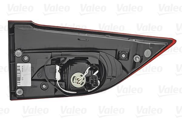 Feu arrière (Phare arrière) VALEO 047042