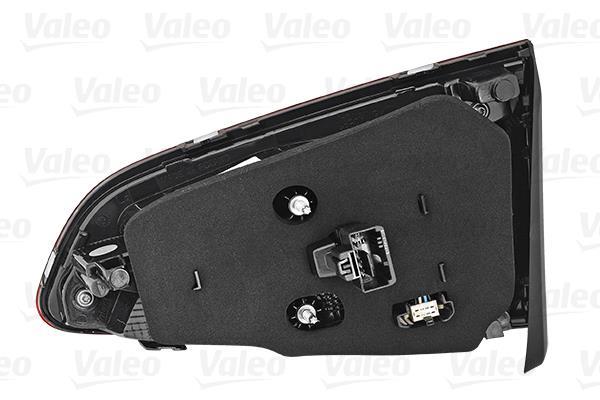 Feu arrière (Phare arrière) VALEO 047187