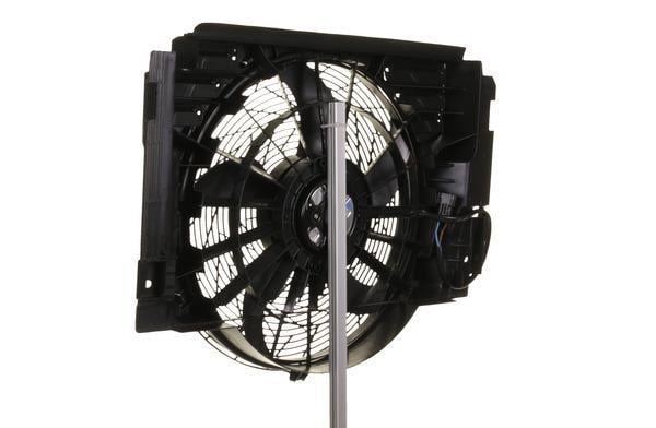 Ventilateur, condenseur de climatisation MAHLE Aftermarket ACF 25 000P