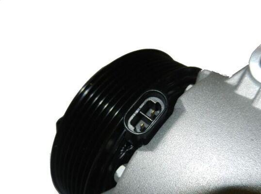 Compresseur, climatisation MAHLE Aftermarket ref. ACP 137 000S