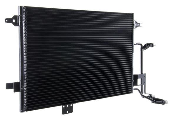 Condenseur, climatisation (Radiateur de climatisation) MAHLE Aftermarket ref. AC 822 000P