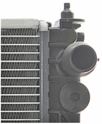 Radiateur moteur (Radiateur de refroidissement) MAHLE Aftermarket CR 132 000S