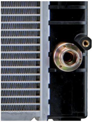 Radiateur moteur (Radiateur de refroidissement) MAHLE Aftermarket CR 132 000S