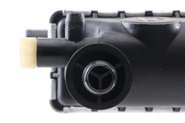 Radiateur moteur (Radiateur de refroidissement) MAHLE Aftermarket CR 235 000S