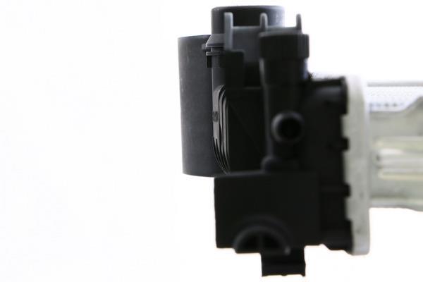 Radiateur moteur (Radiateur de refroidissement) MAHLE Aftermarket ref. CR 302 000S