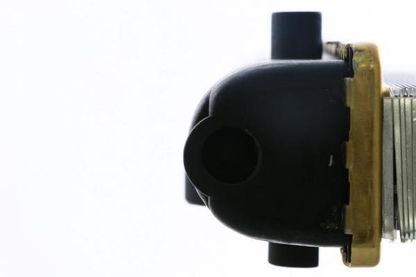 Radiateur moteur (Radiateur de refroidissement) MAHLE Aftermarket ref. CR 348 000S