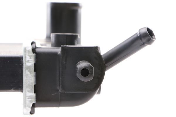 Radiateur moteur (Radiateur de refroidissement) MAHLE Aftermarket ref. CR 446 000S