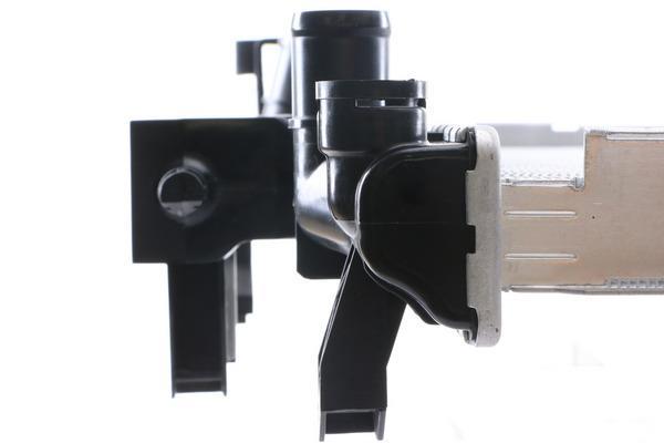 Radiateur moteur (Radiateur de refroidissement) MAHLE Aftermarket ref. CR 585 000S