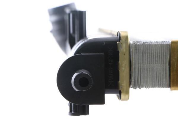 Radiateur moteur (Radiateur de refroidissement) MAHLE Aftermarket ref. CR 589 000S